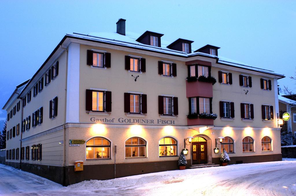 Gasthof Goldener Fisch Lienz Dış mekan fotoğraf