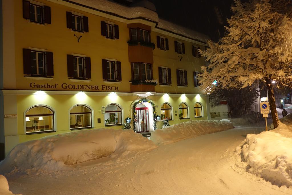 Gasthof Goldener Fisch Lienz Dış mekan fotoğraf